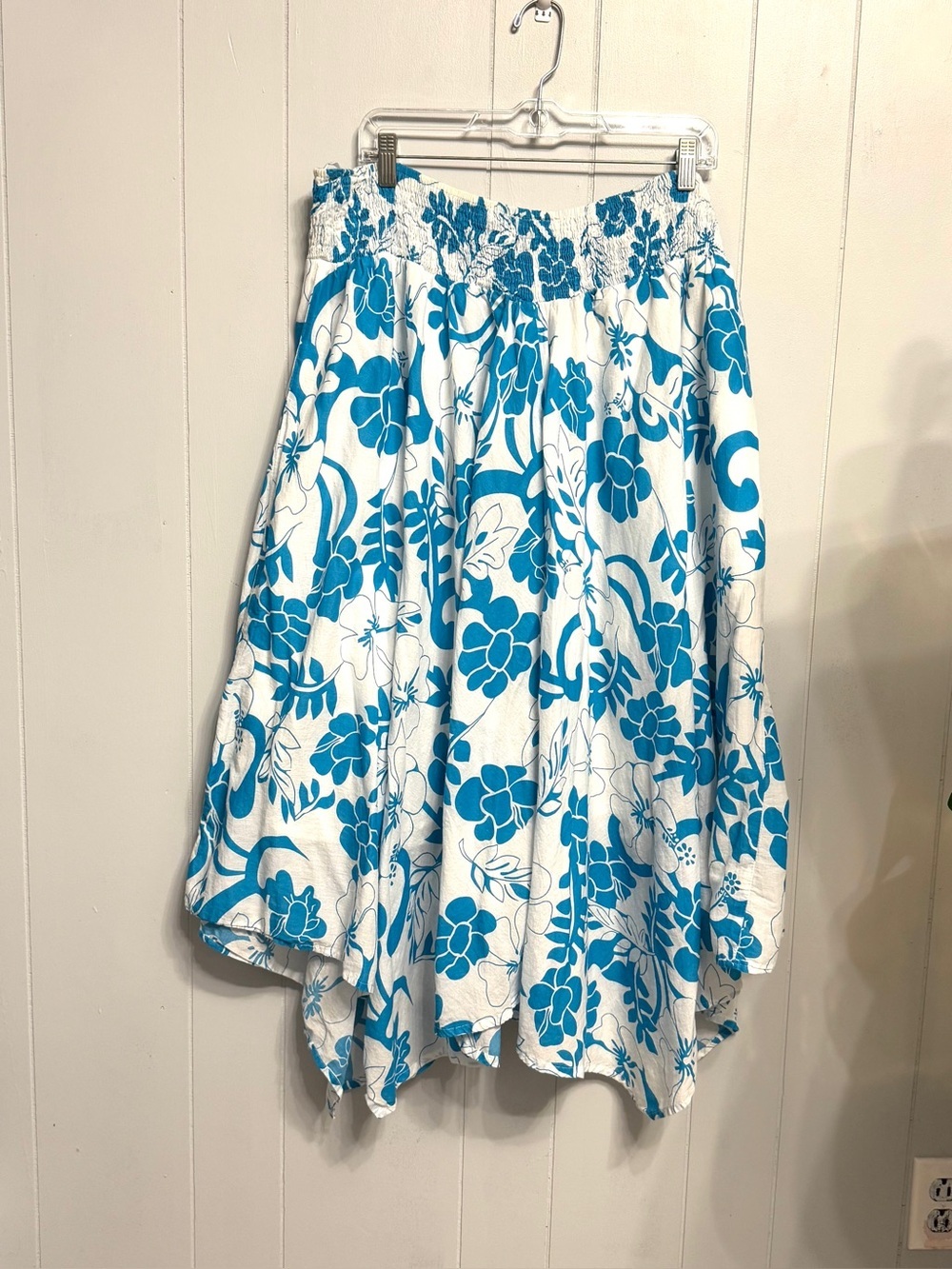 Cato 100% Cotton White and Blue Floral High-Low Skirt